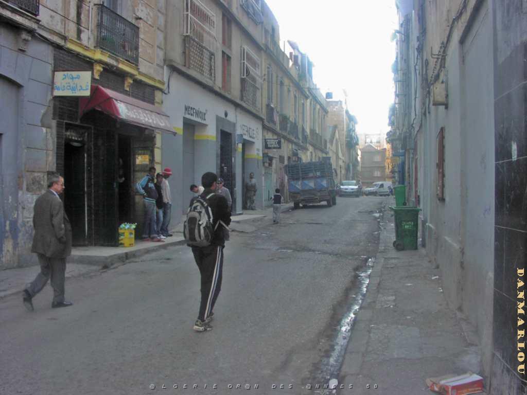 ORAN RUE GRADWOHL AU FOND RUE PARMENTIER.JPG
